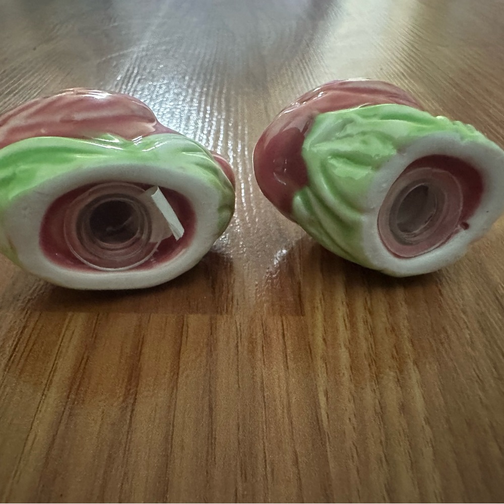 Pink Flamingo Salt and Pepper Shakers - Picture 4 of 4